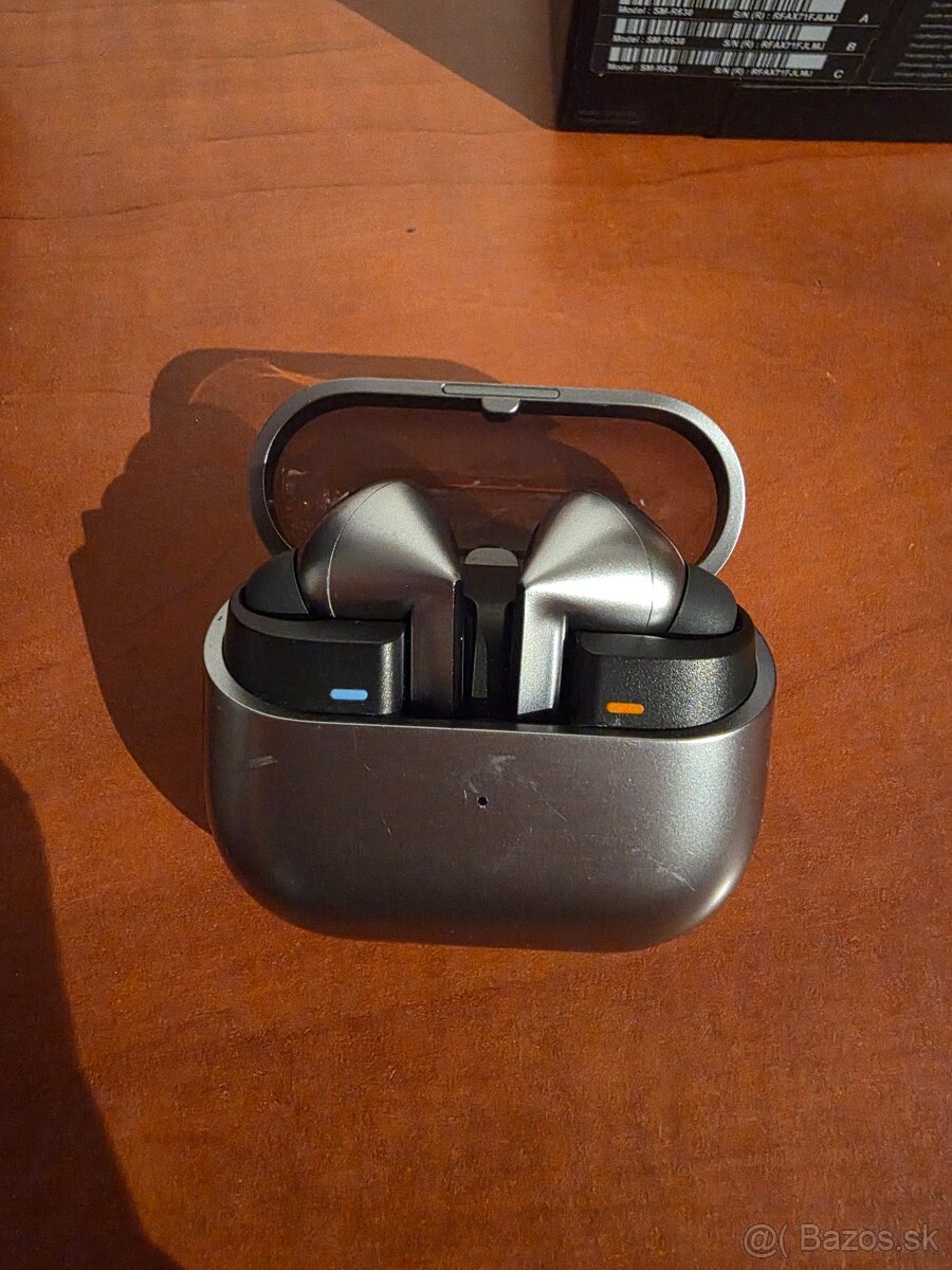 Slúchadlá Samsung Galaxy Buds3 Pro - Grafitovo sivá - 2