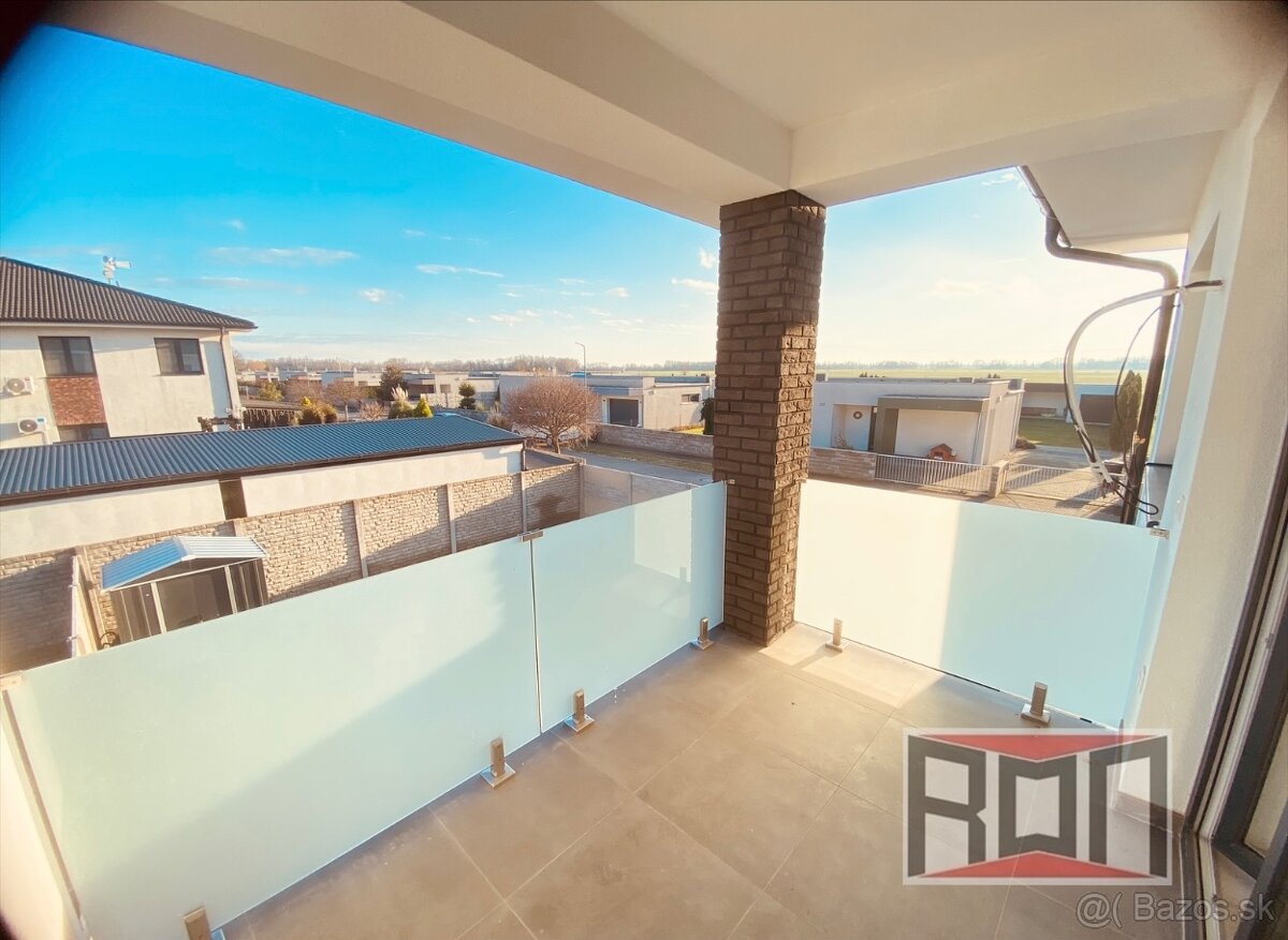 Novostavba 93m2 | 3i byt ako dom | Predzáhr.+2x Parking | - 2