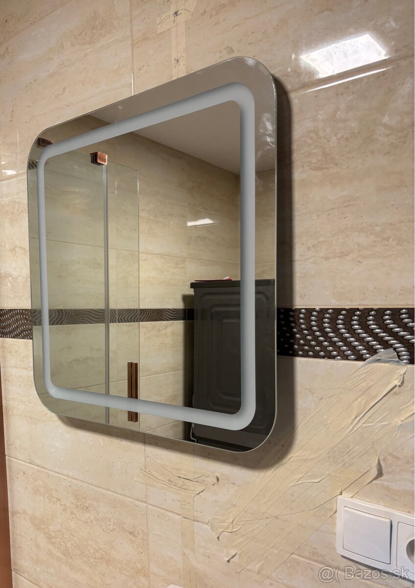 Zrkadlo na stenu podsvietené - 2