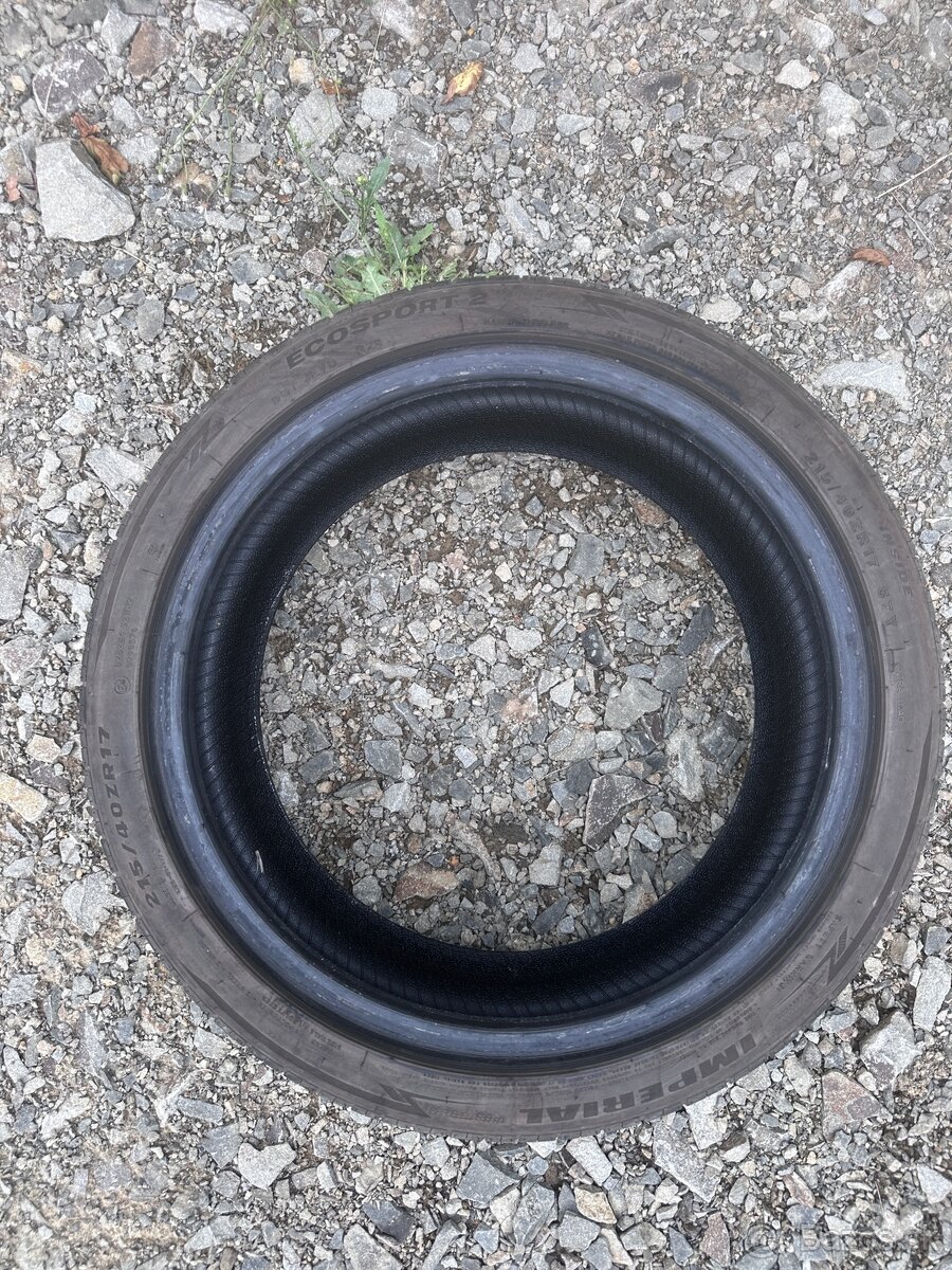 215/40r17 - 2