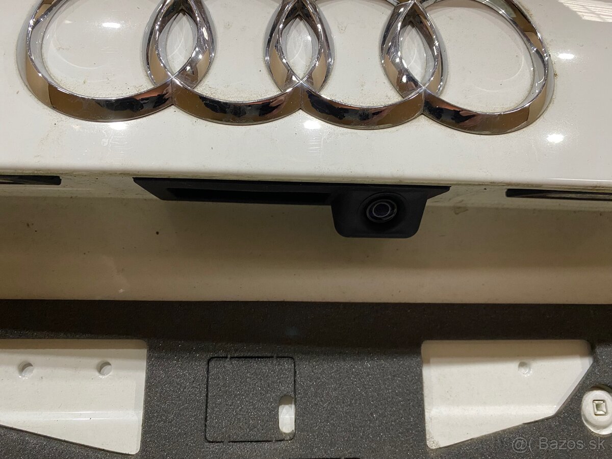 Veko kufra s oknom Audi A5 8T sportback - 2