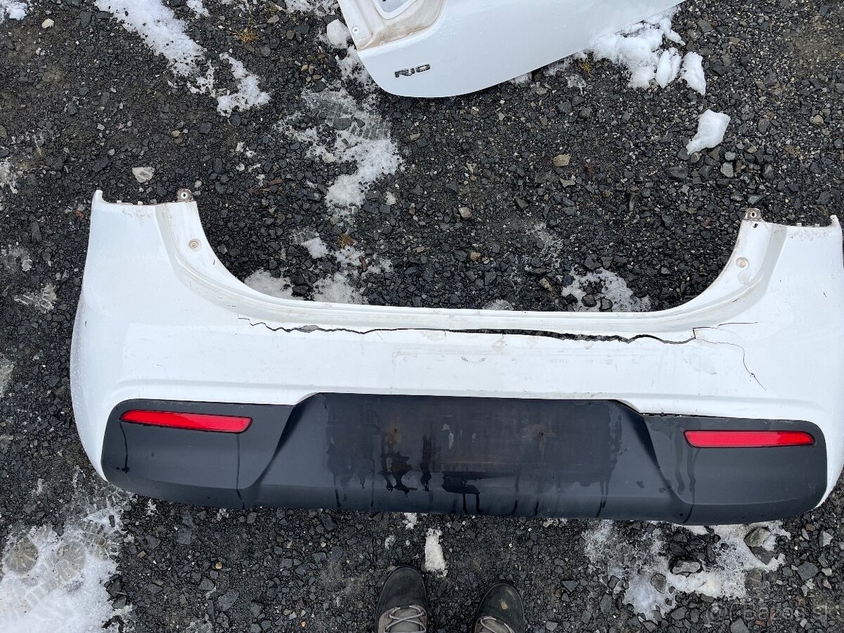 Kia Rio 4 zadný nárazník - 2