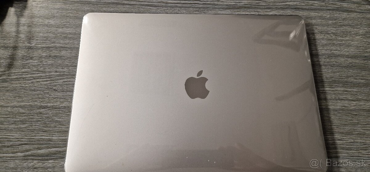 MacBook Air 13" M1 (2020), 8 G 256 GB - 2