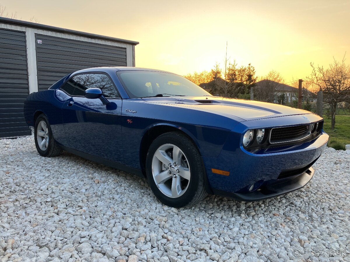 2009 DODGE CHALLENGER RT 5.7L HEMI - MANUAL - 2