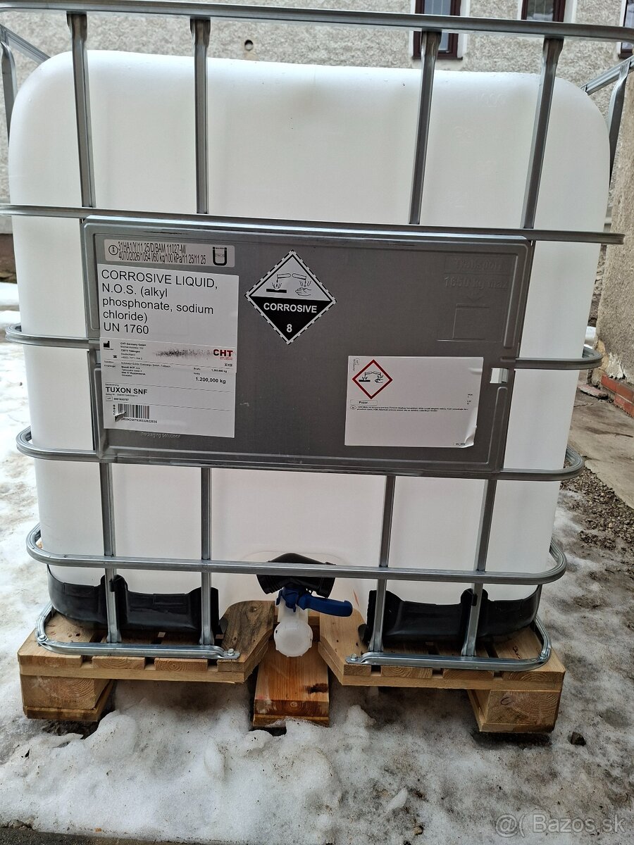 Na predaj 1000l nádrž. - 2