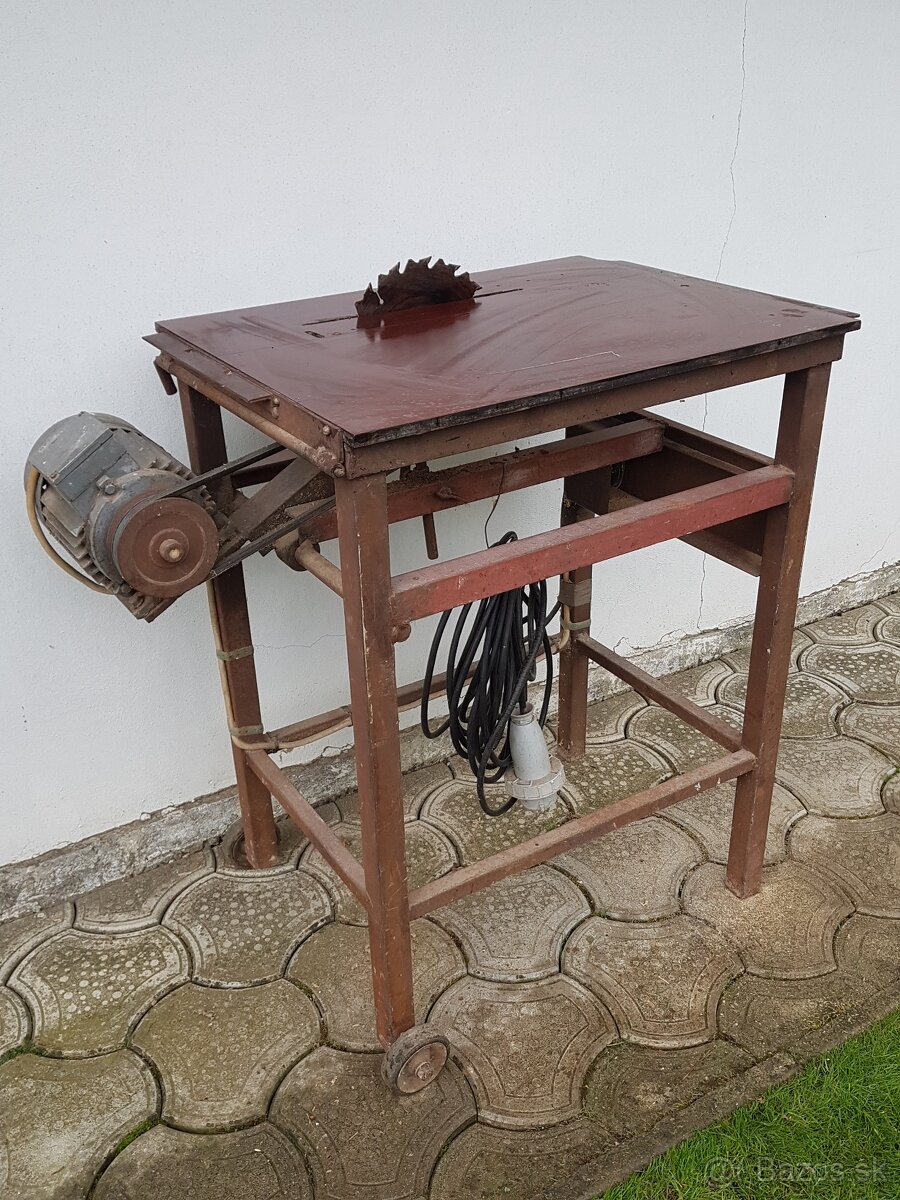 Cirkular - píla na železo - 2