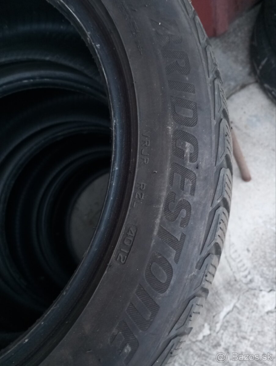 Zimné 225/50 R17 BRIDGESTONE - 2