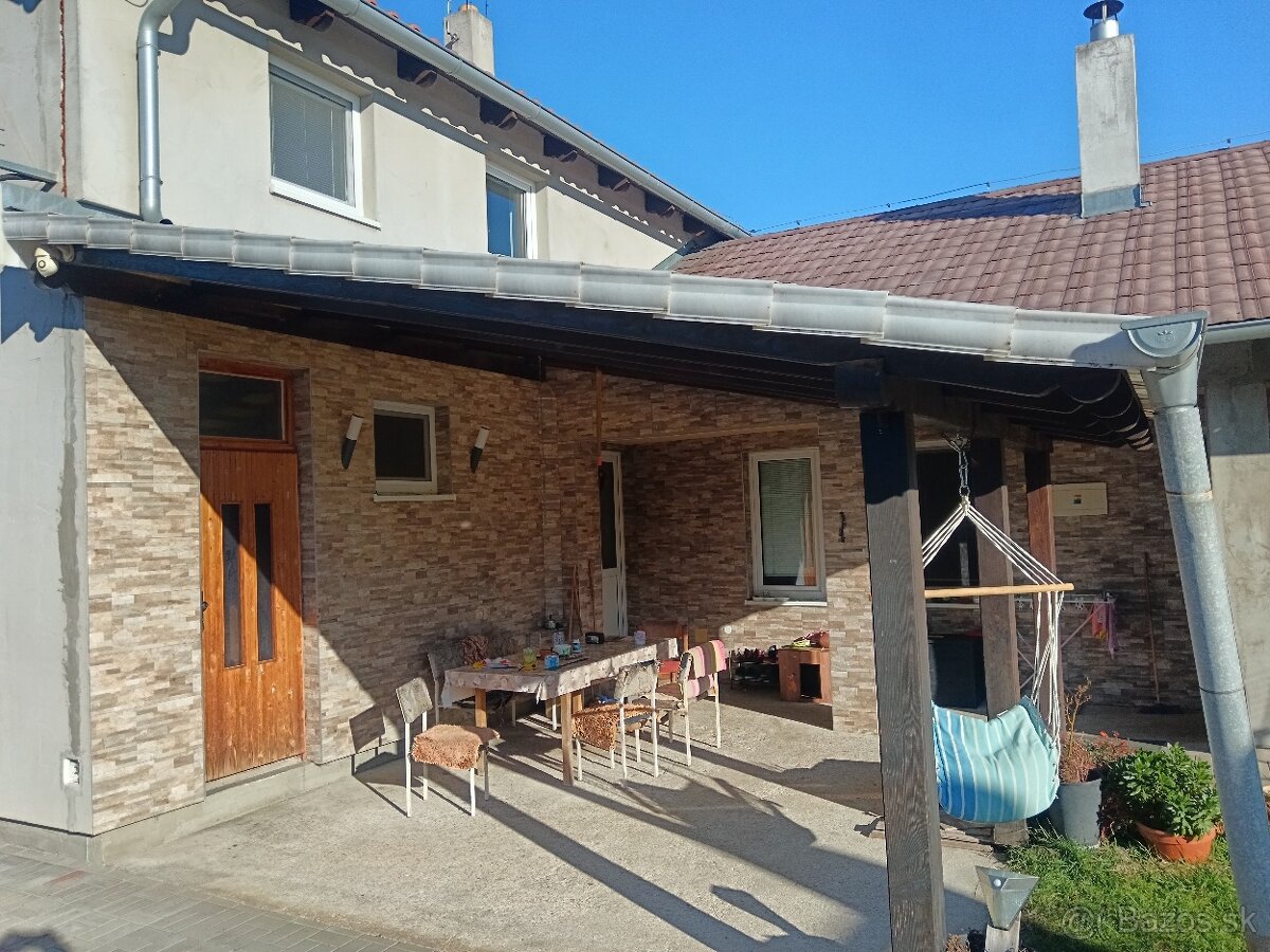 Predám 2 domy Žitavce - 2