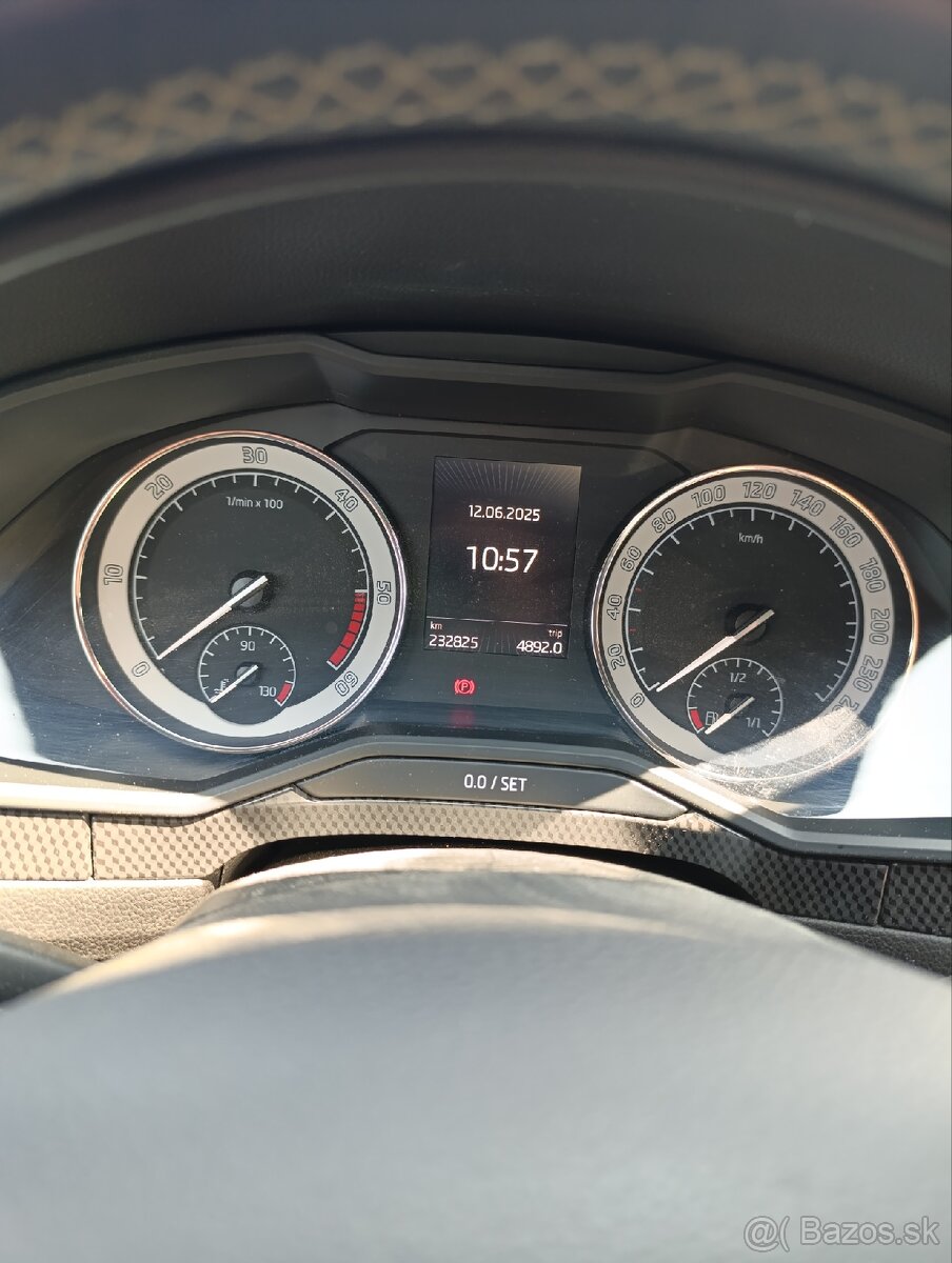 Škoda superb sportline - 2