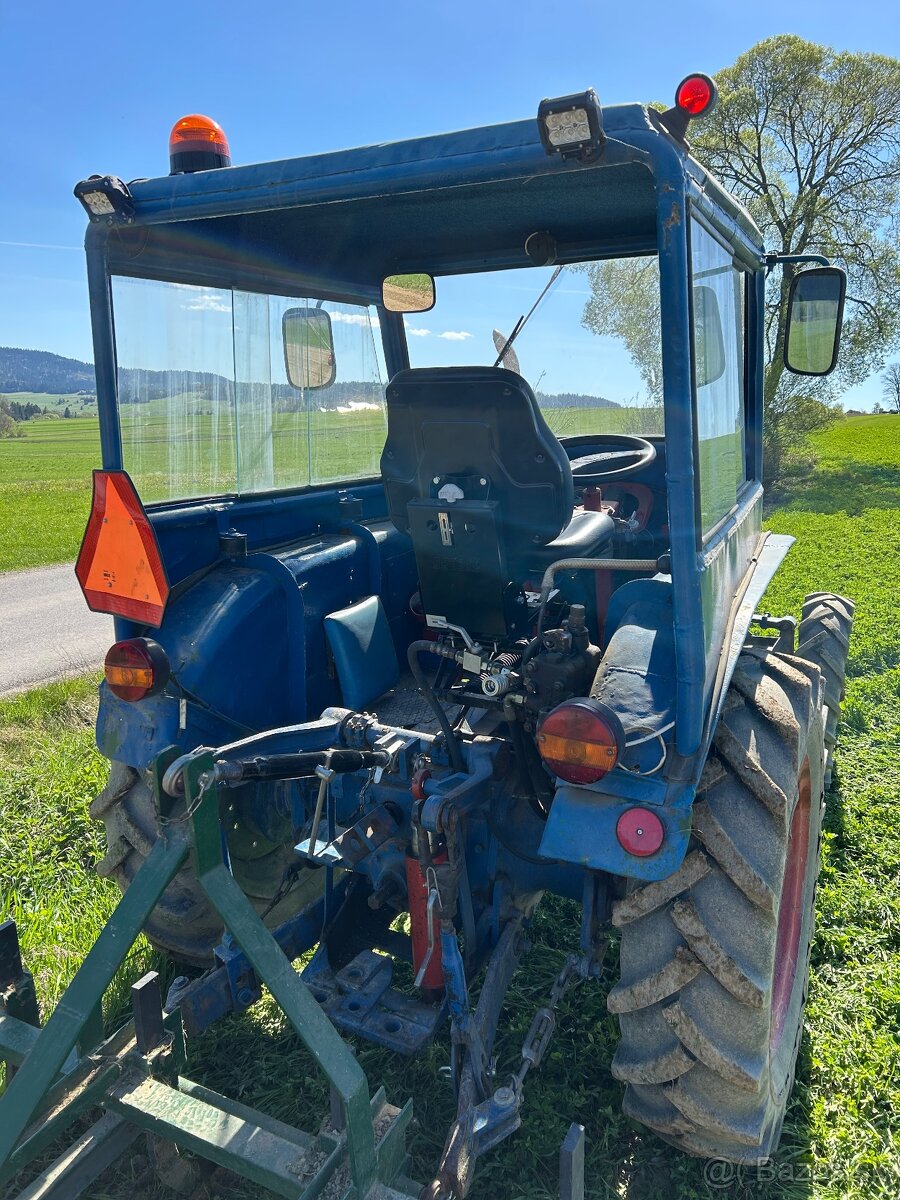 Traktor škoda 30 - 2