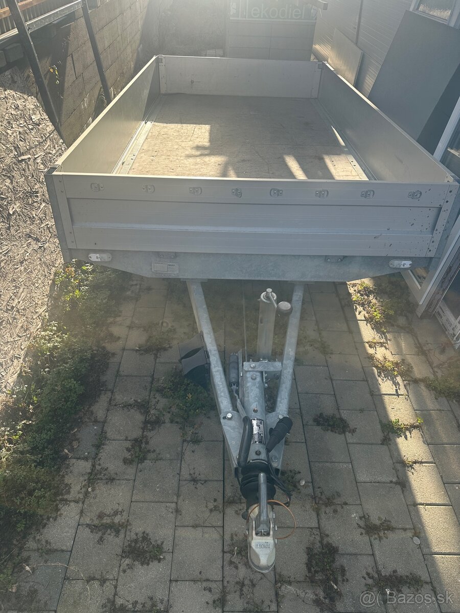 Prívesný vozík - 2