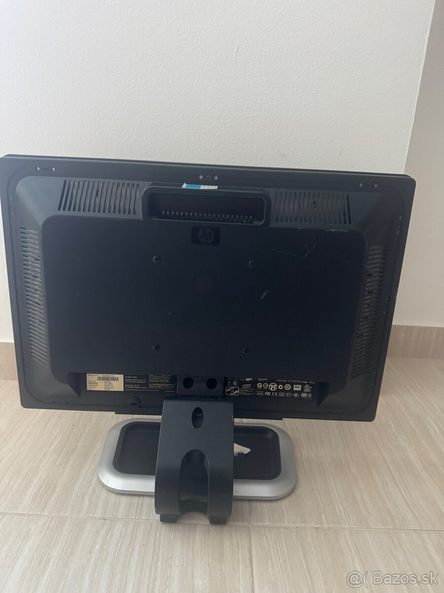 PC- Monitory- HP,Acer a iné - 2