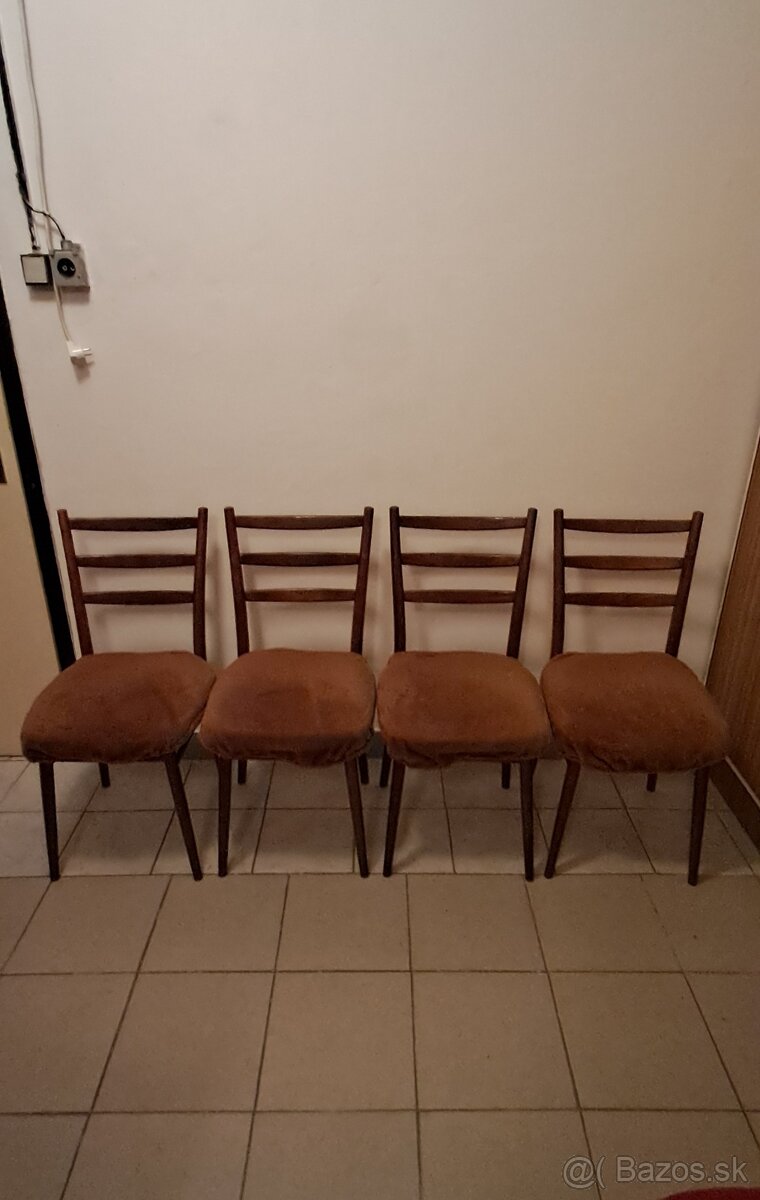 Staré retro stoličky - 2