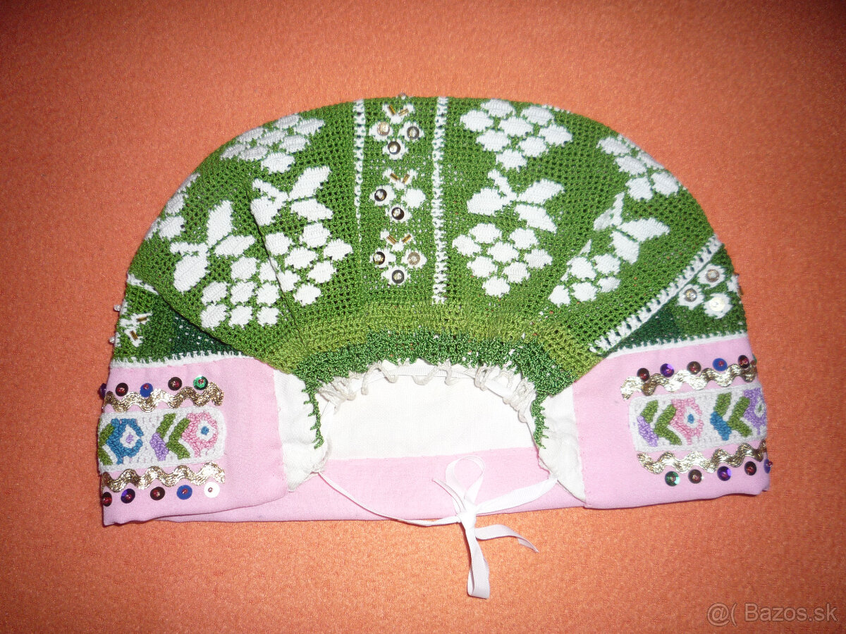 Ženský kroj - čepce /kápky/ - 2