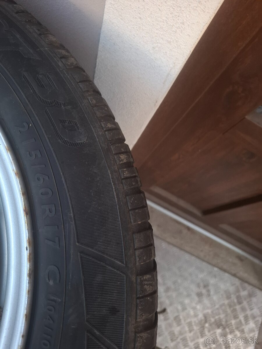 Zimne pneu 215x60 C - 2