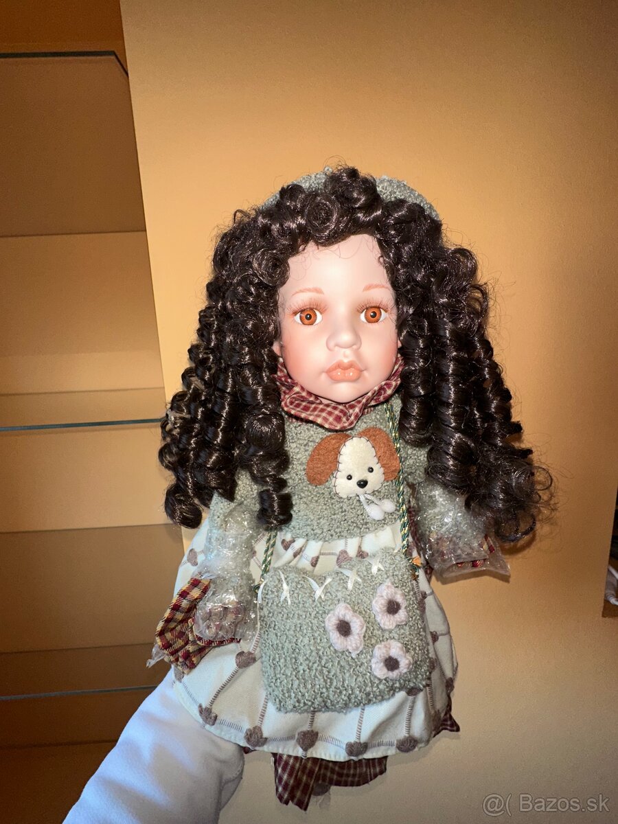 Porcelánová Bábika - 2