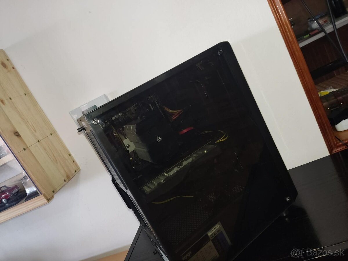 Spoľahlivý herno-pracovný PC - 2