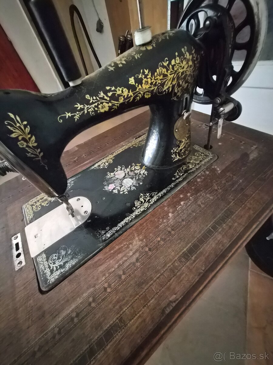 Šijací stroj Bobbin - 2