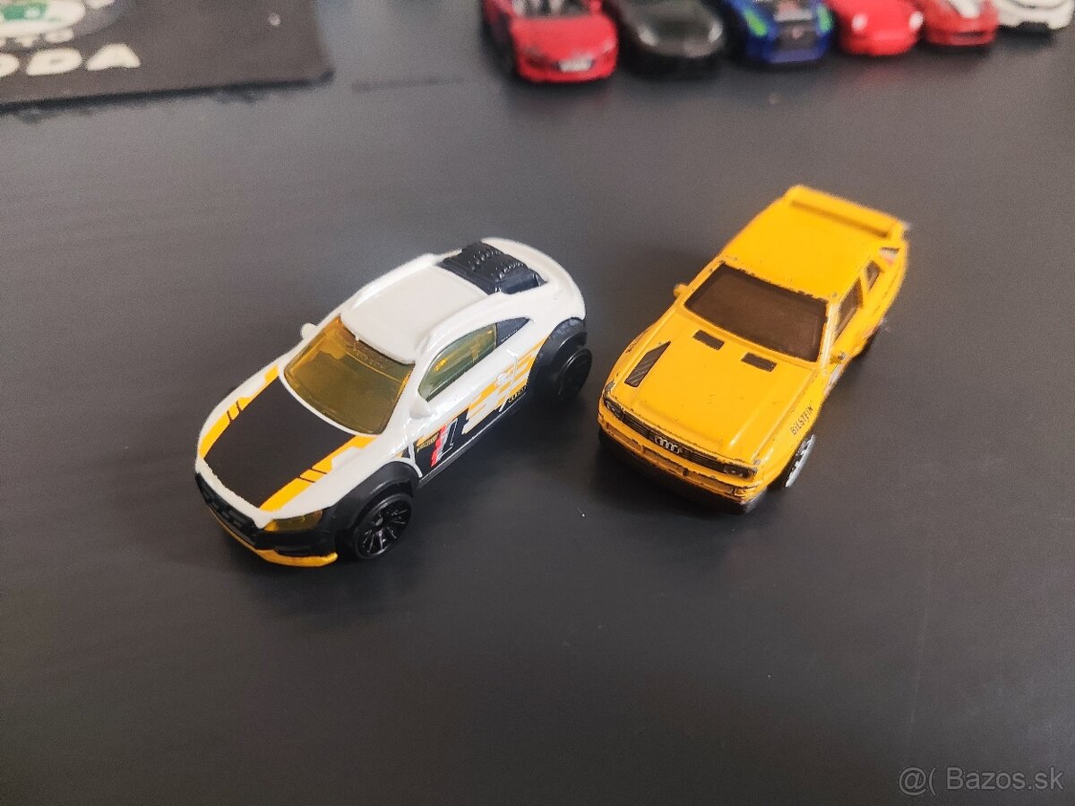 Predám autíčka hot wells audi - 2
