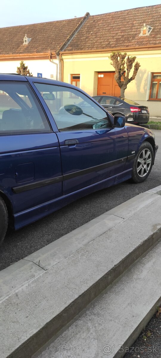 E36 323ti - 2