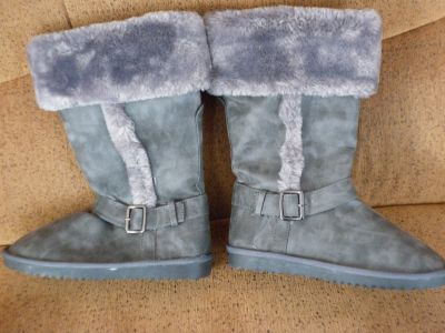 dámske oteplené čižmy - 2