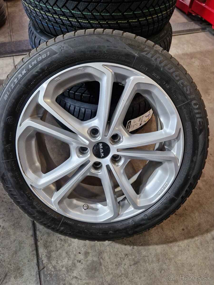 Disky R18 BMW X1 - 2