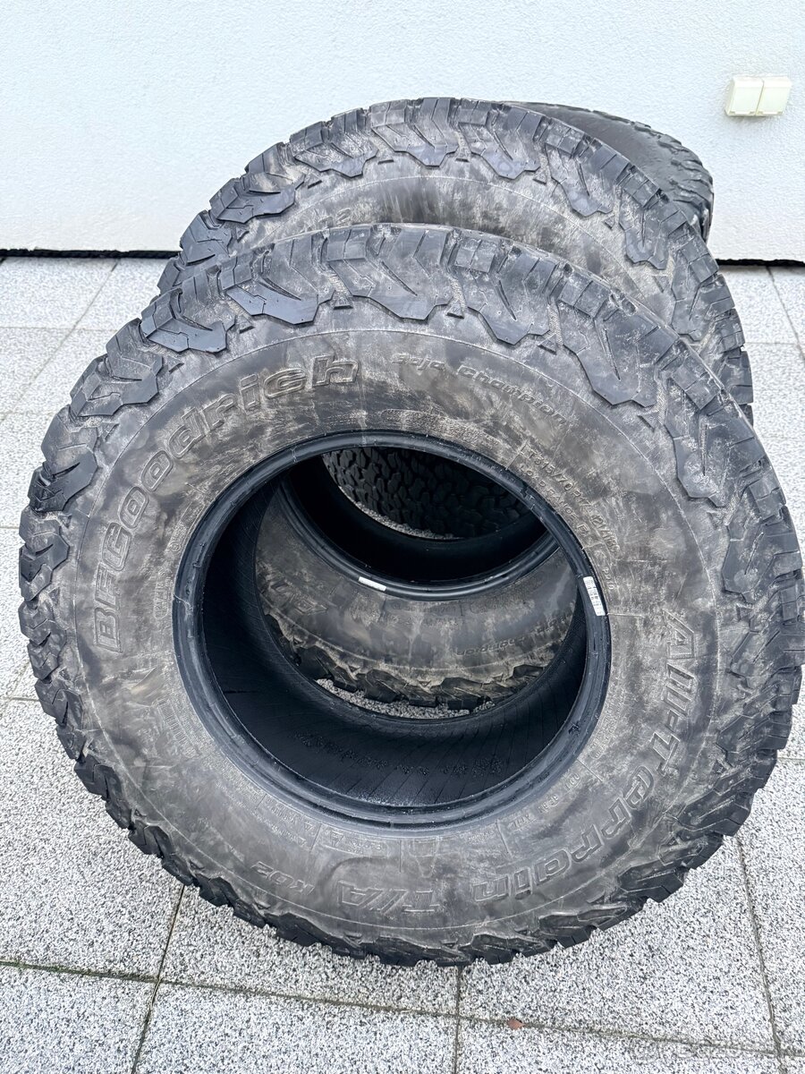 35x12,5 r17 BF Goodrich ko3 - 2