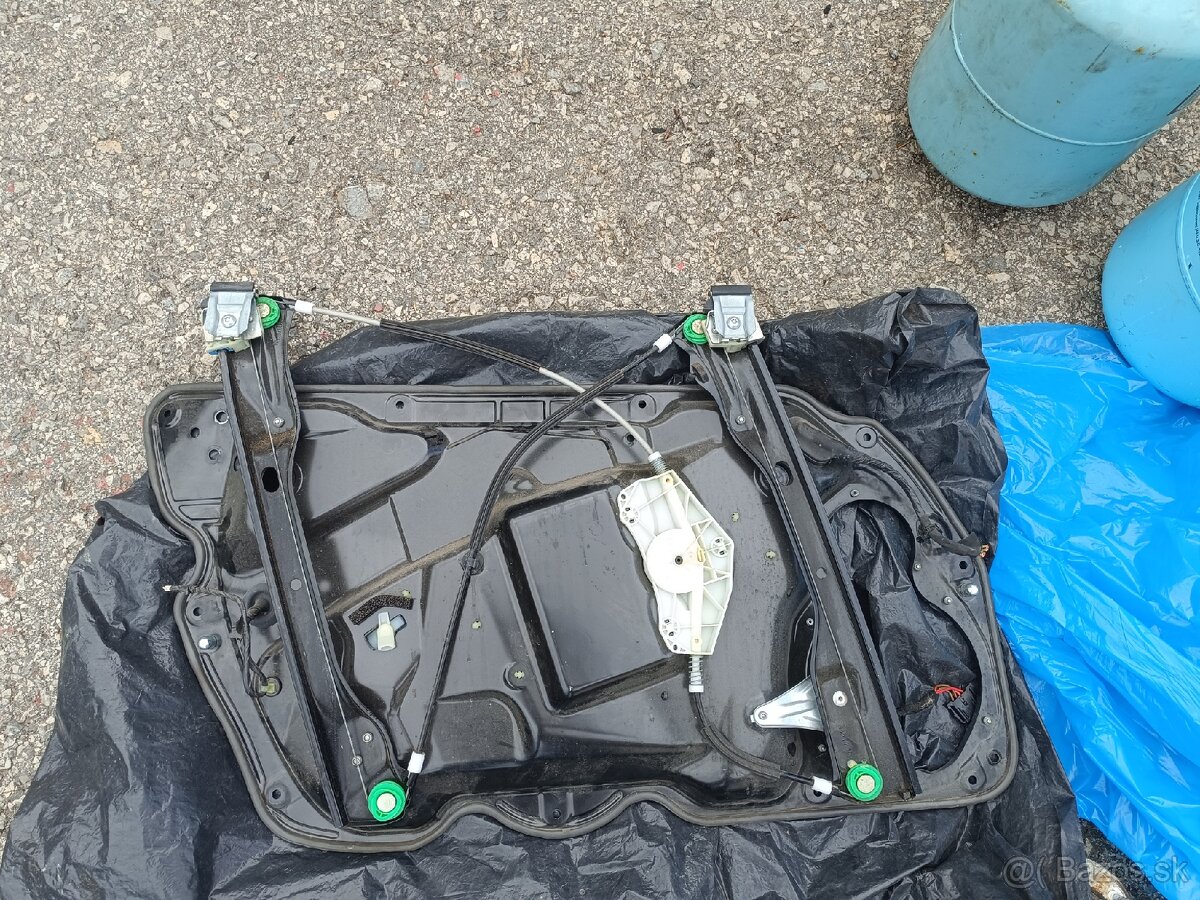 Sťahovačka Passat B7 - 2