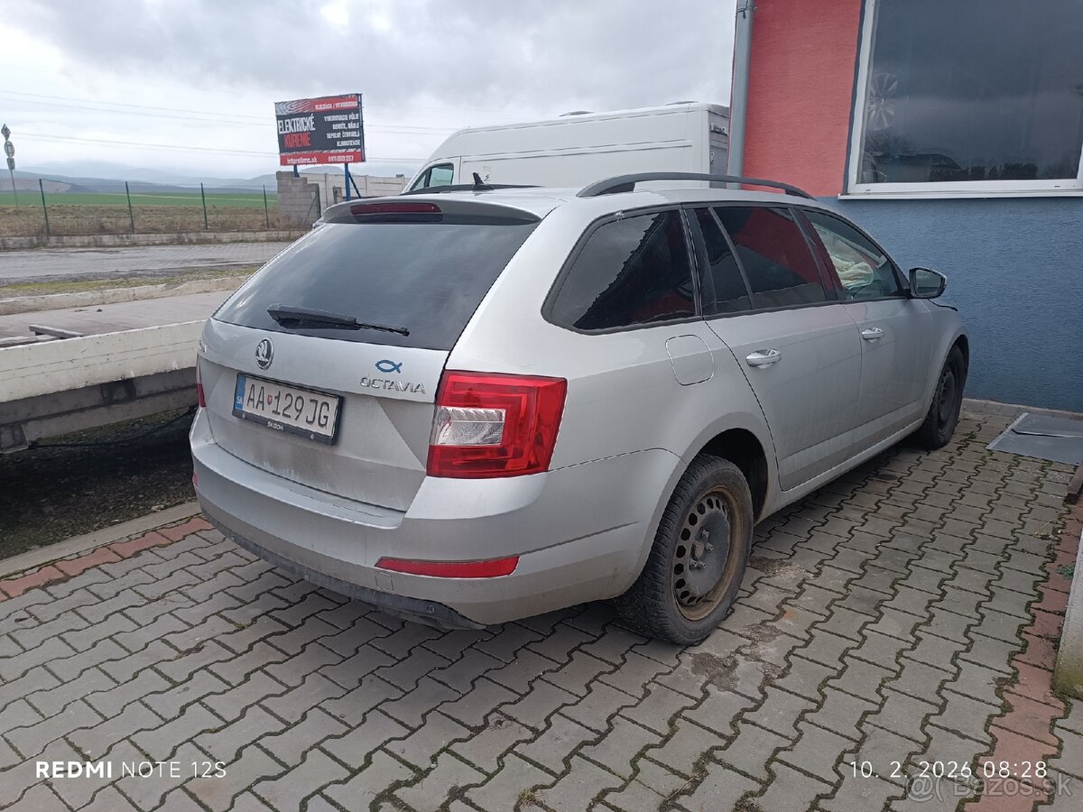 Škoda Octavia - 2