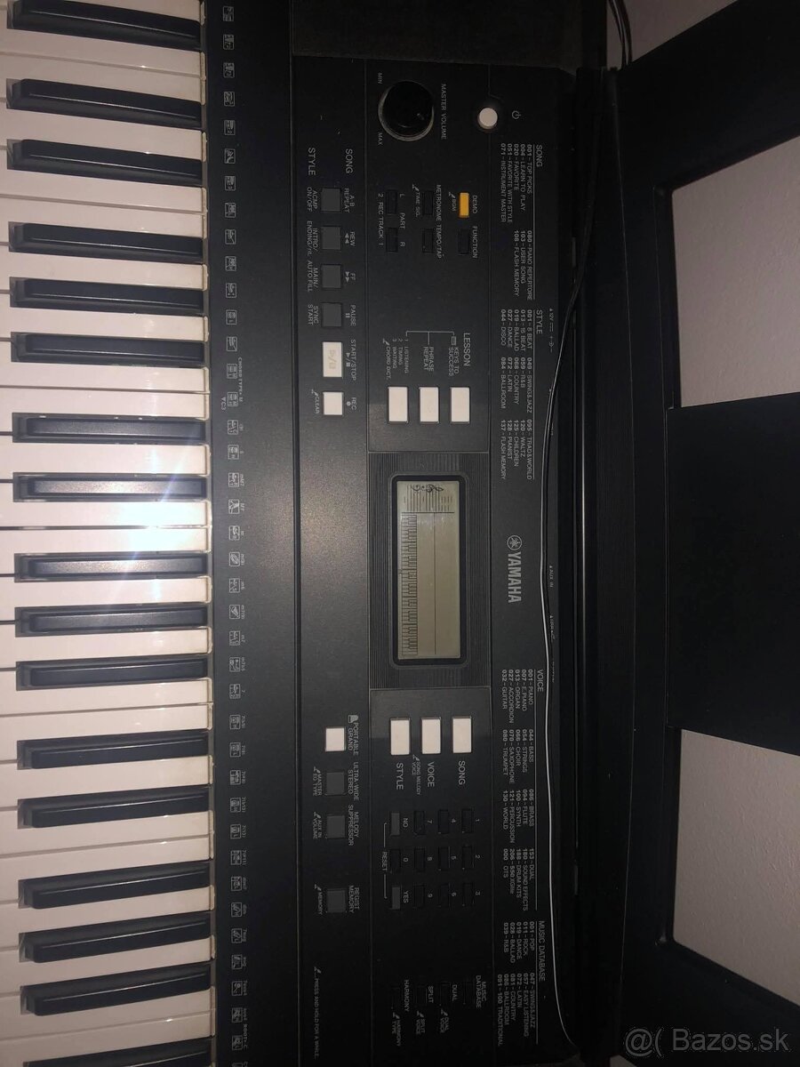 Yamaha PSR E343 - 2