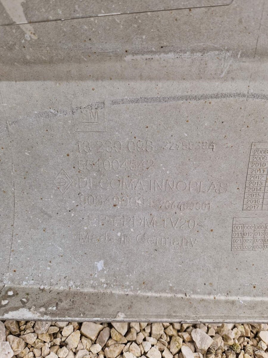 Zadny naraznik Opel Insignia, combi - 2