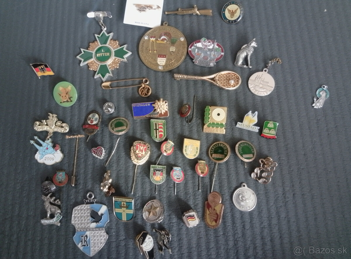 odznaky,prívesky - 2