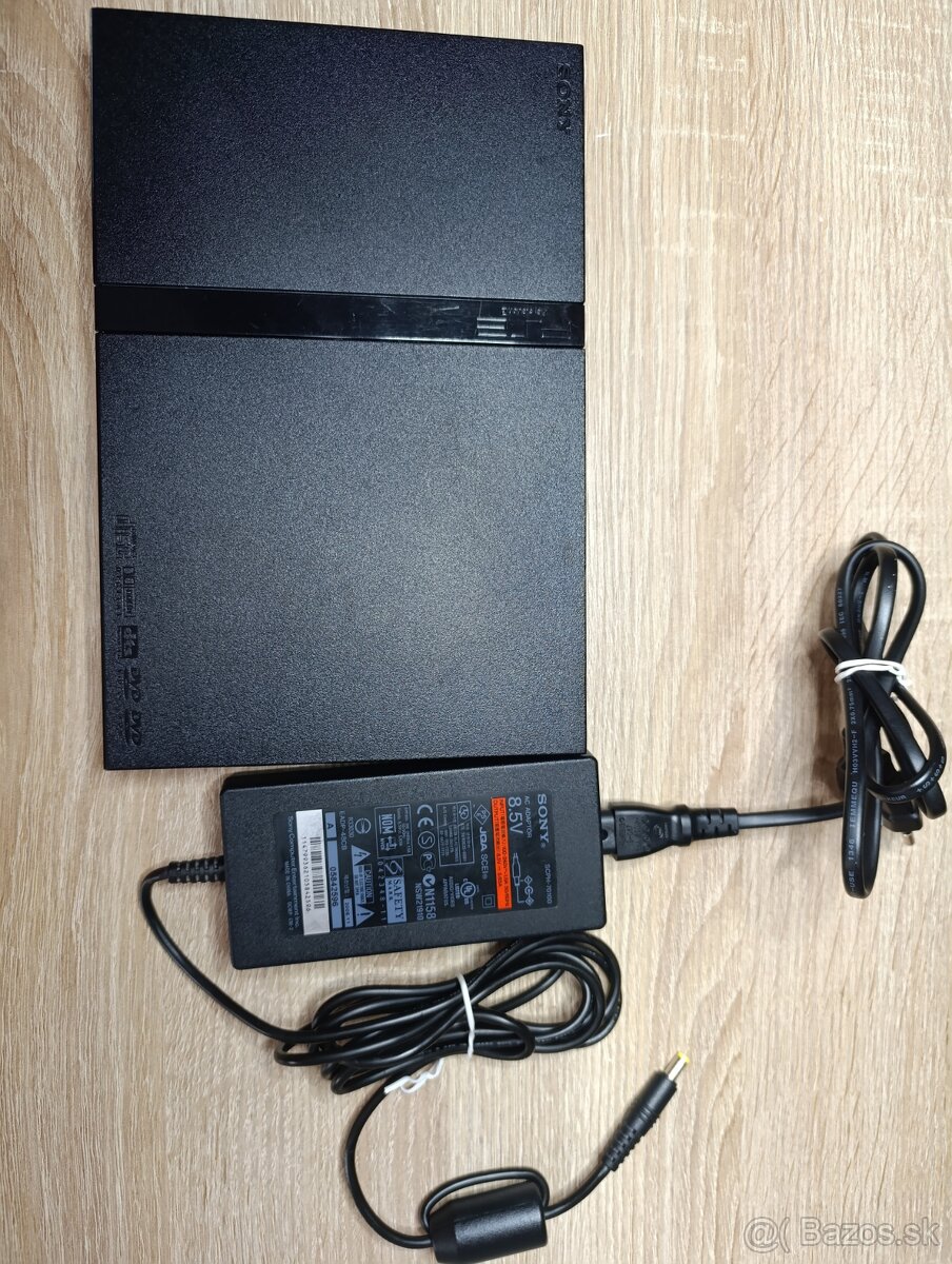 predám PS2 slim s originálnym adaptérom - 2