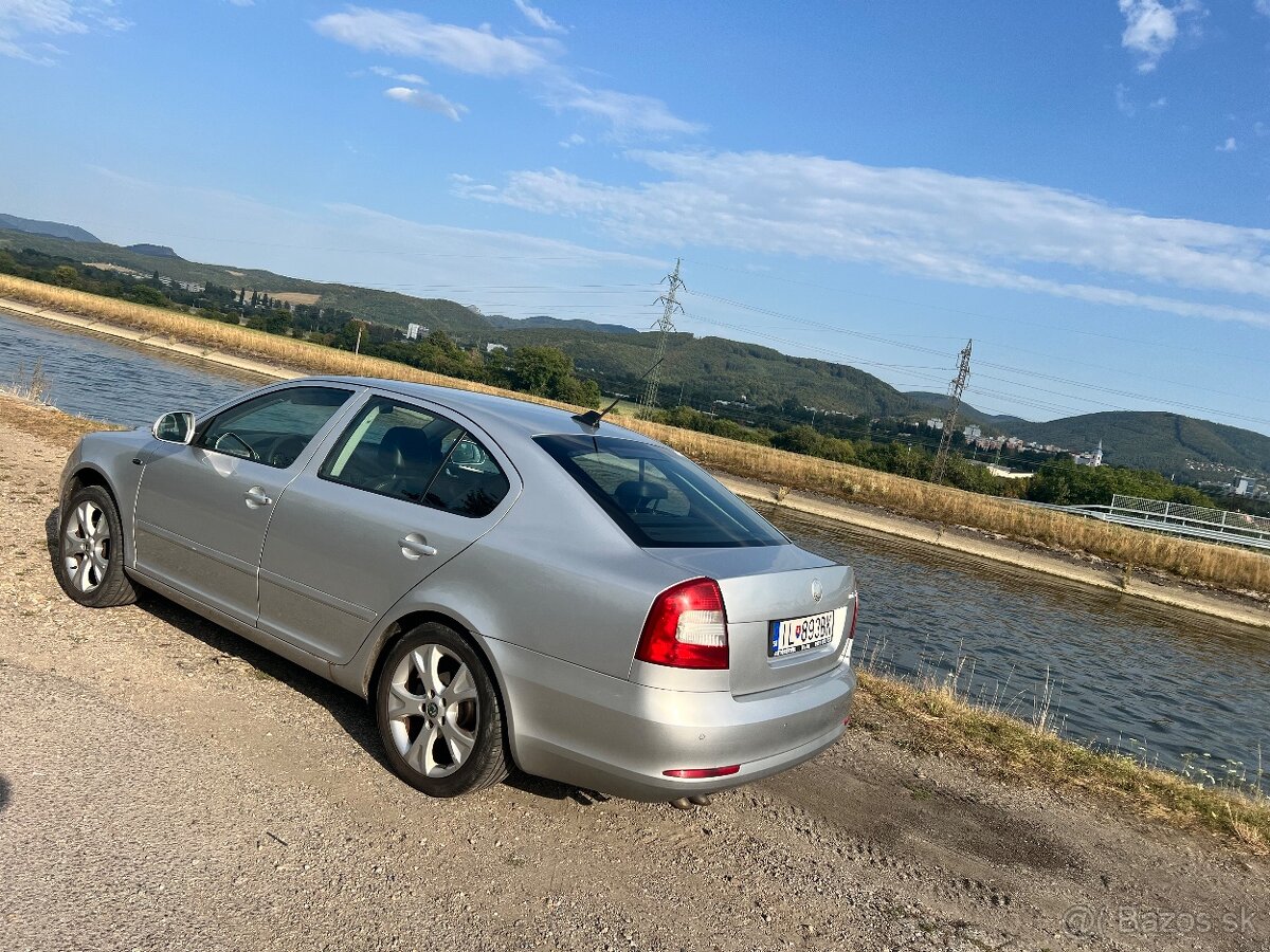 Skoda octavia 2 facelift Laurin&Clement - 2