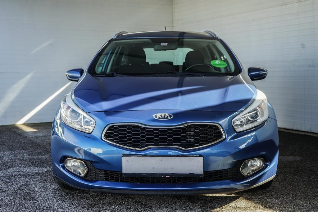 98- KIA Cee´d 2012 nafta 1.6 CRDi 94kw - 2