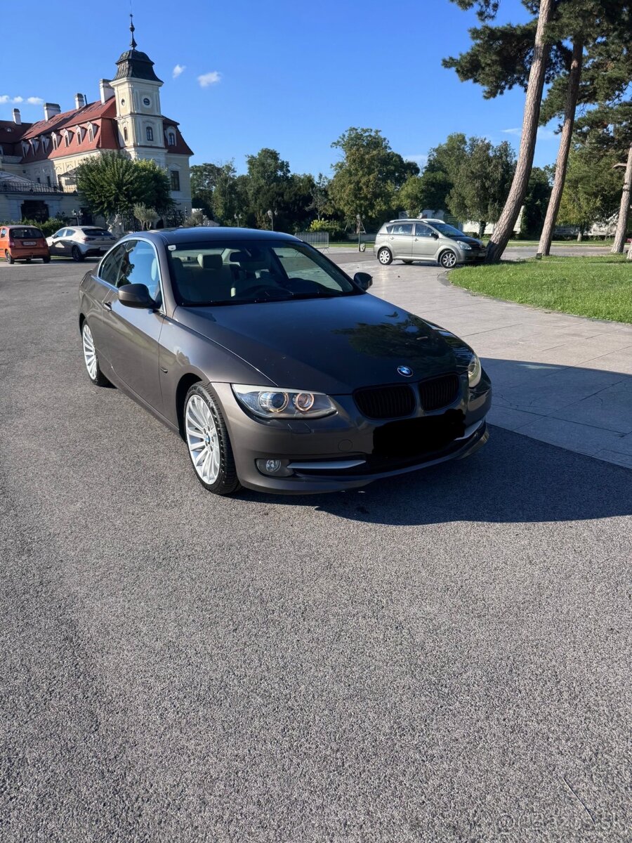 BMW 320d Coupé E92 2011 - 2