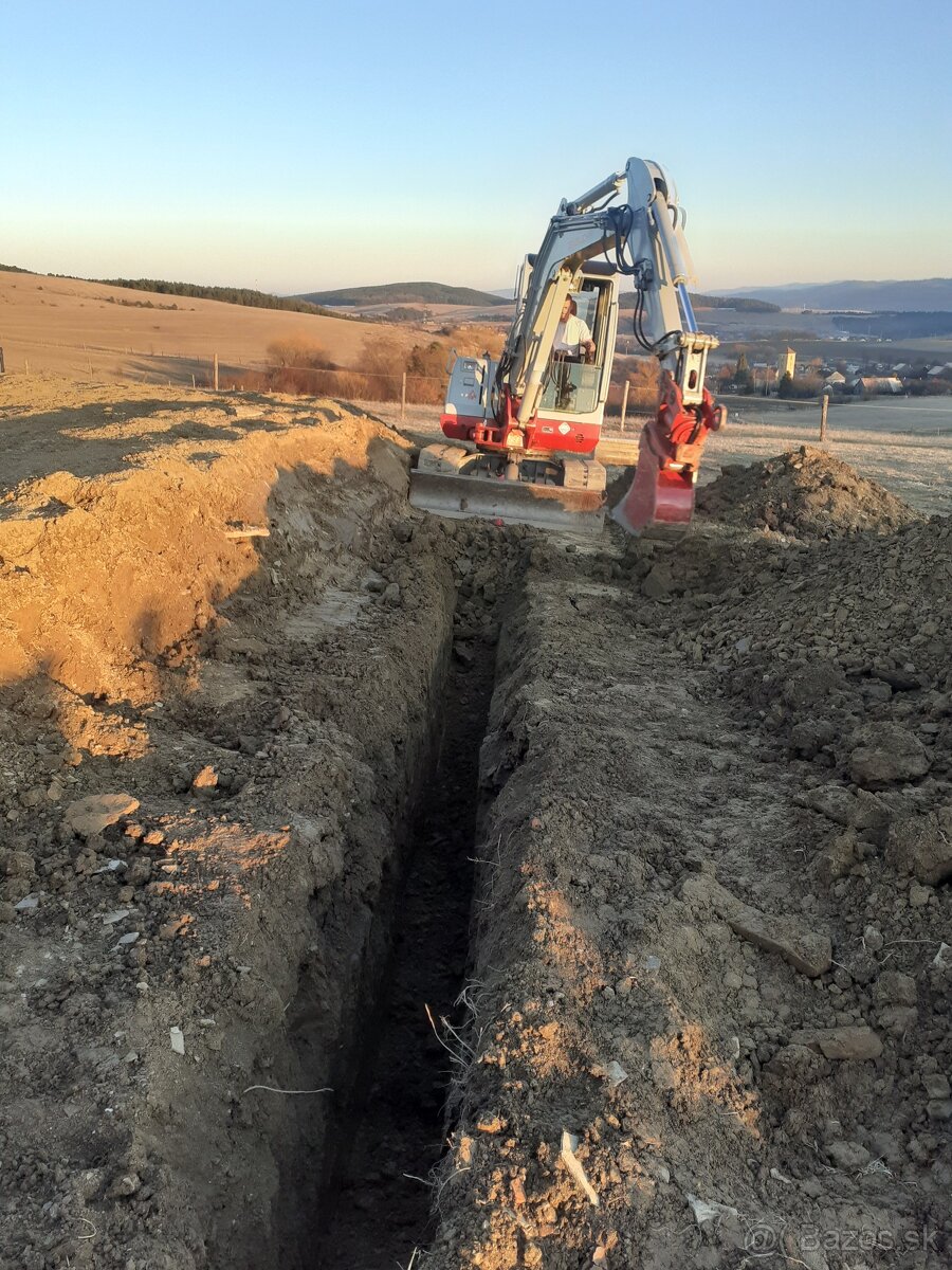 ZEMNÉ PRÁCE-ZAKLADY-SPIŠ-STAVEBNE PRACE-BURACIE PRACE - 2