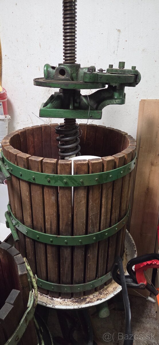 Lis na hrozno/preš - 2