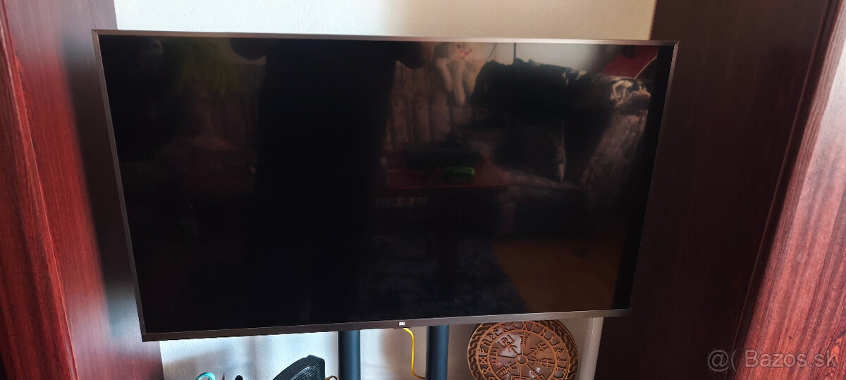 Predám televízor Xiaomi TV 4S 43" - 2