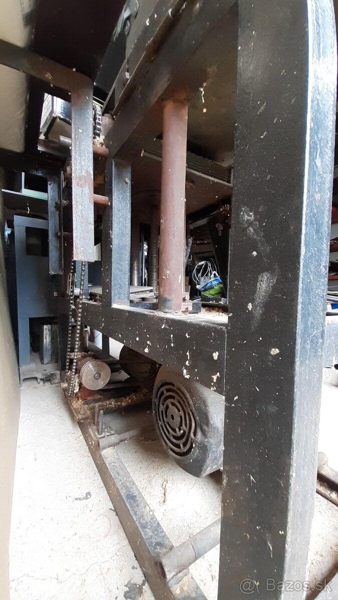 Hobľovačka s prieťahom - 2