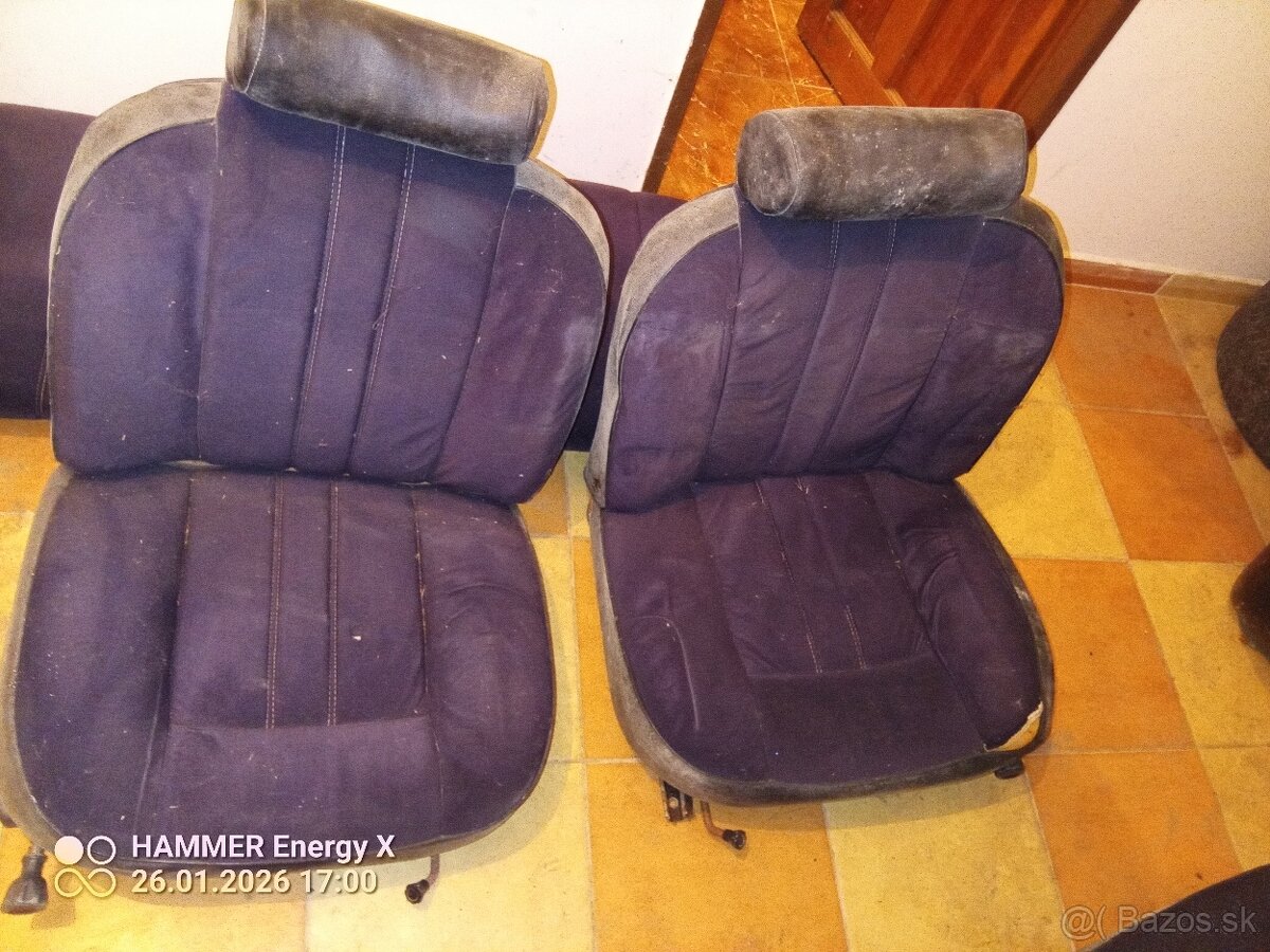 Predám sedačky Lada - 2