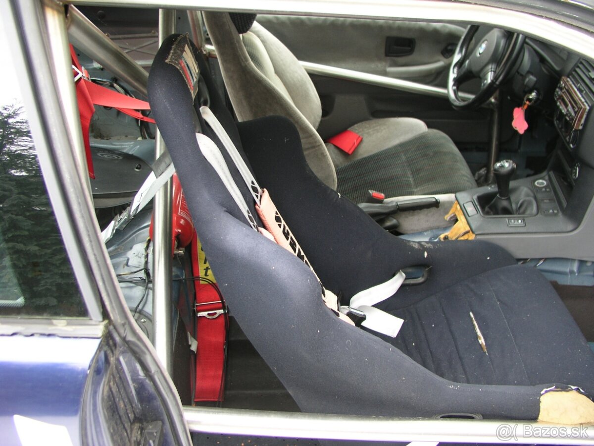 BMW 320 i rok 1993 - 2