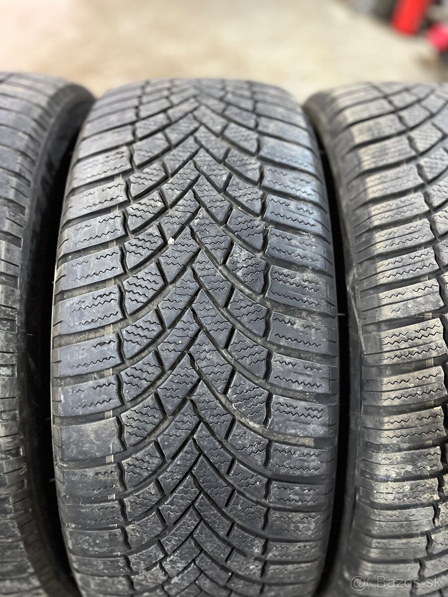 Zimné 235/55 r19 - 2
