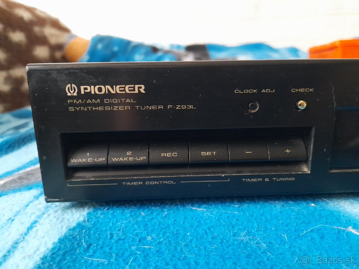 Pioneer tuner - 2