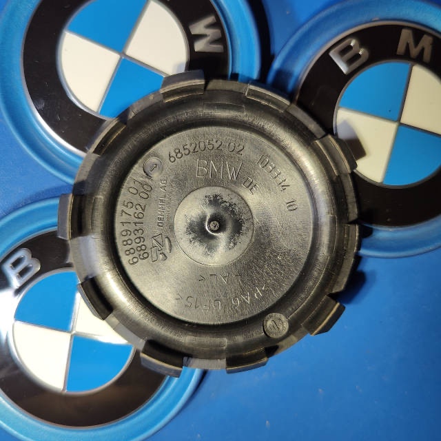 Org. BMW STREDOVÉ KRYTY KOLIES PUKLIČKY - 2