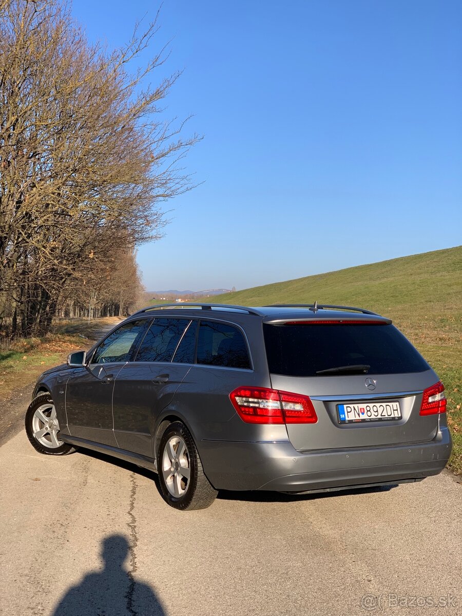 Mercedes-Benz E 200CDI Avantgarde - 2