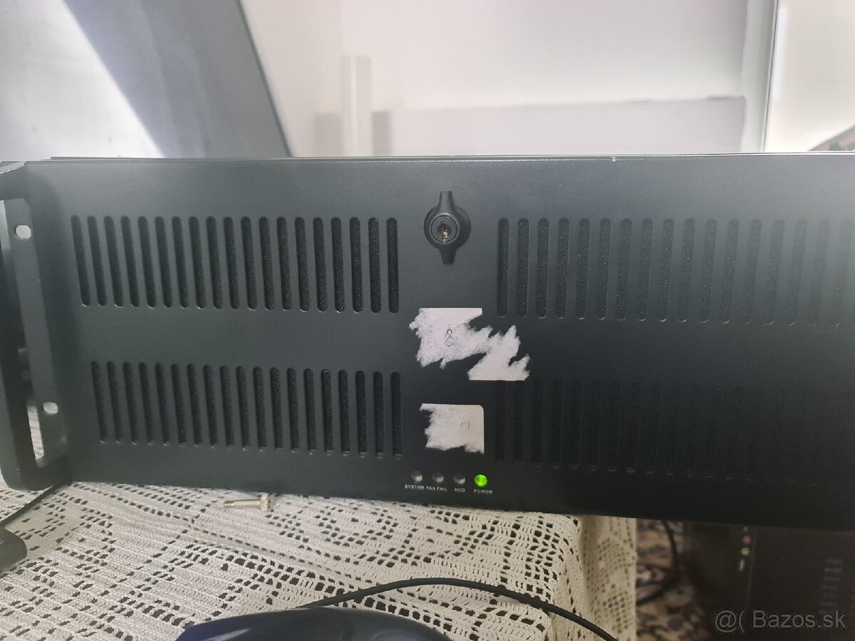 Predám server/pc intel i5,r7 gpu,8gb ram,ssd - 2