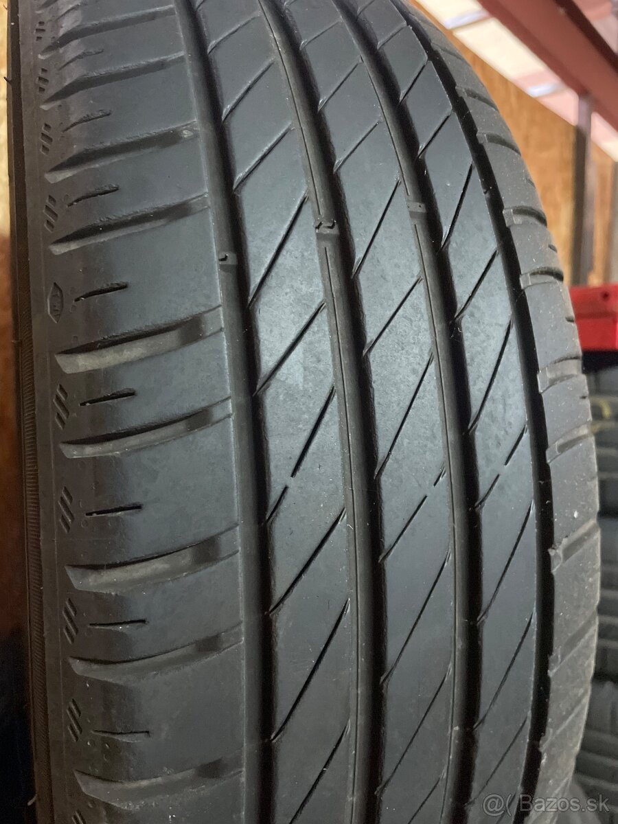 195/60r16 kleber dynaxer hp4 - 2