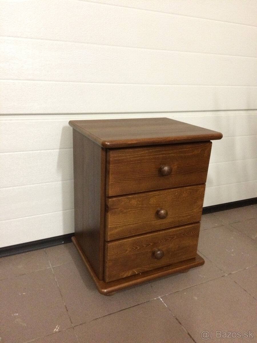 Nocny stolik - 2