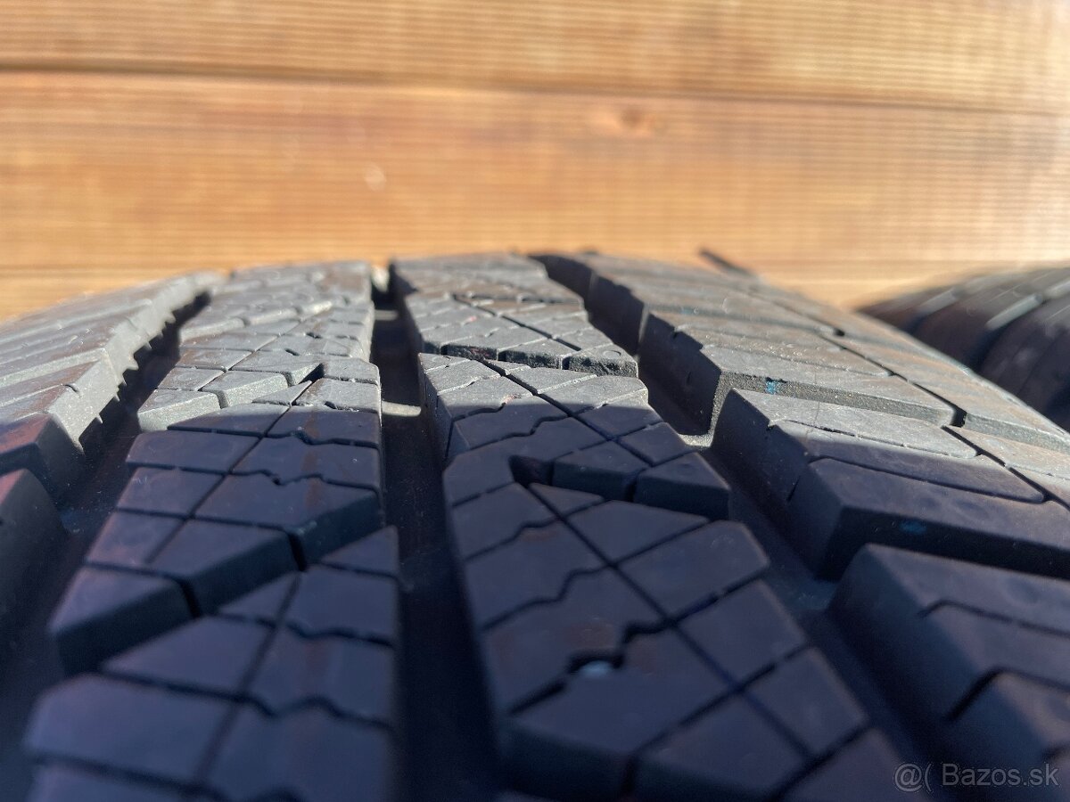 zimné pneu BARUM POLARIS 5 185/60 r15 - 2